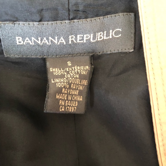 EUC Banana Republic Trench Coat/Jacket - Picture 8 of 8